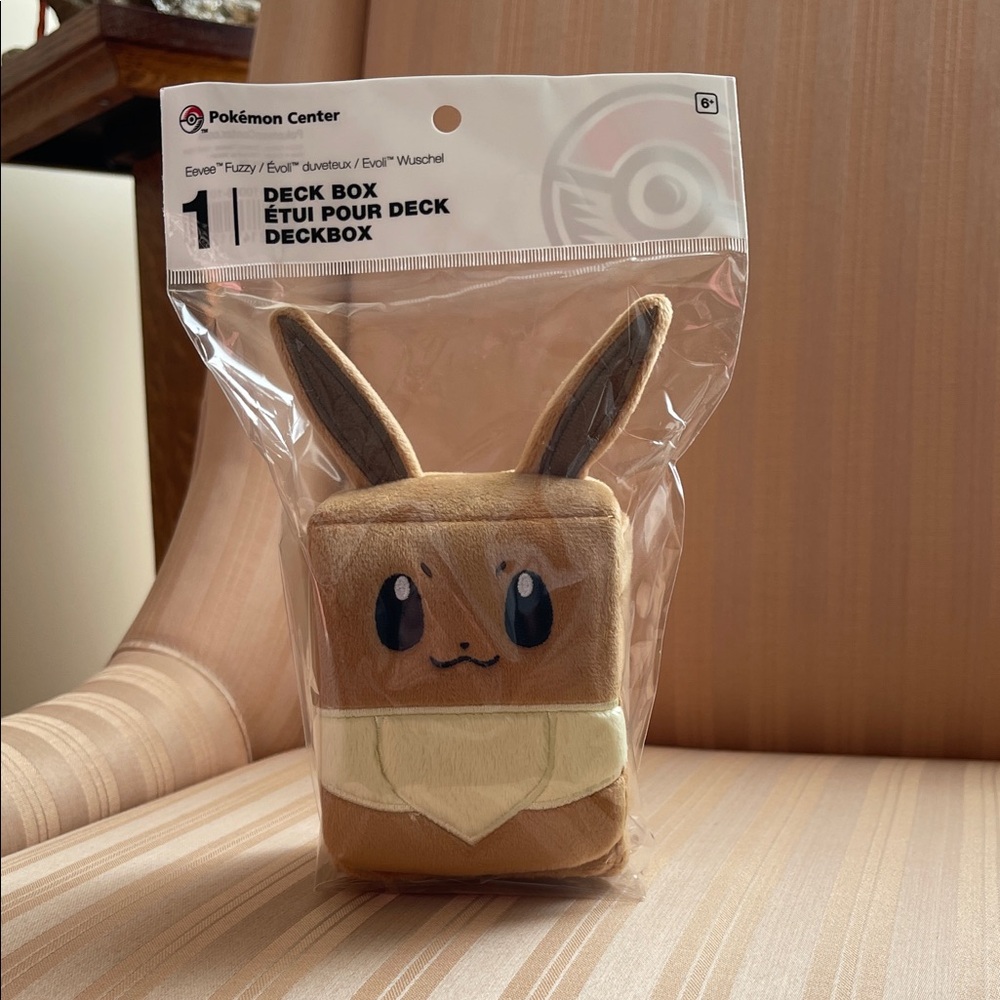 Pokemon Eevee Deck Box - Brown and Cream